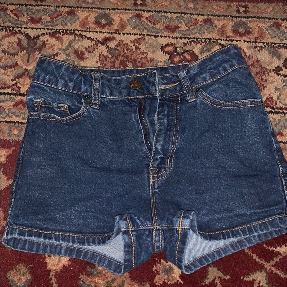 High-waisted jean shorts